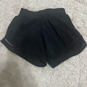 Black Lululemon Hotty Hots